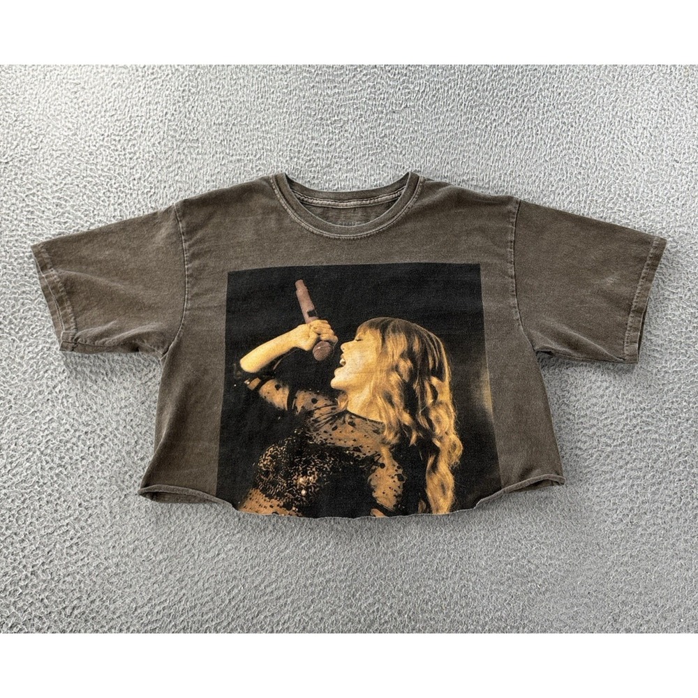 Taylor Swift Red Taylors Version T Shirt Womens Small Brown Mineral Wash Cropped